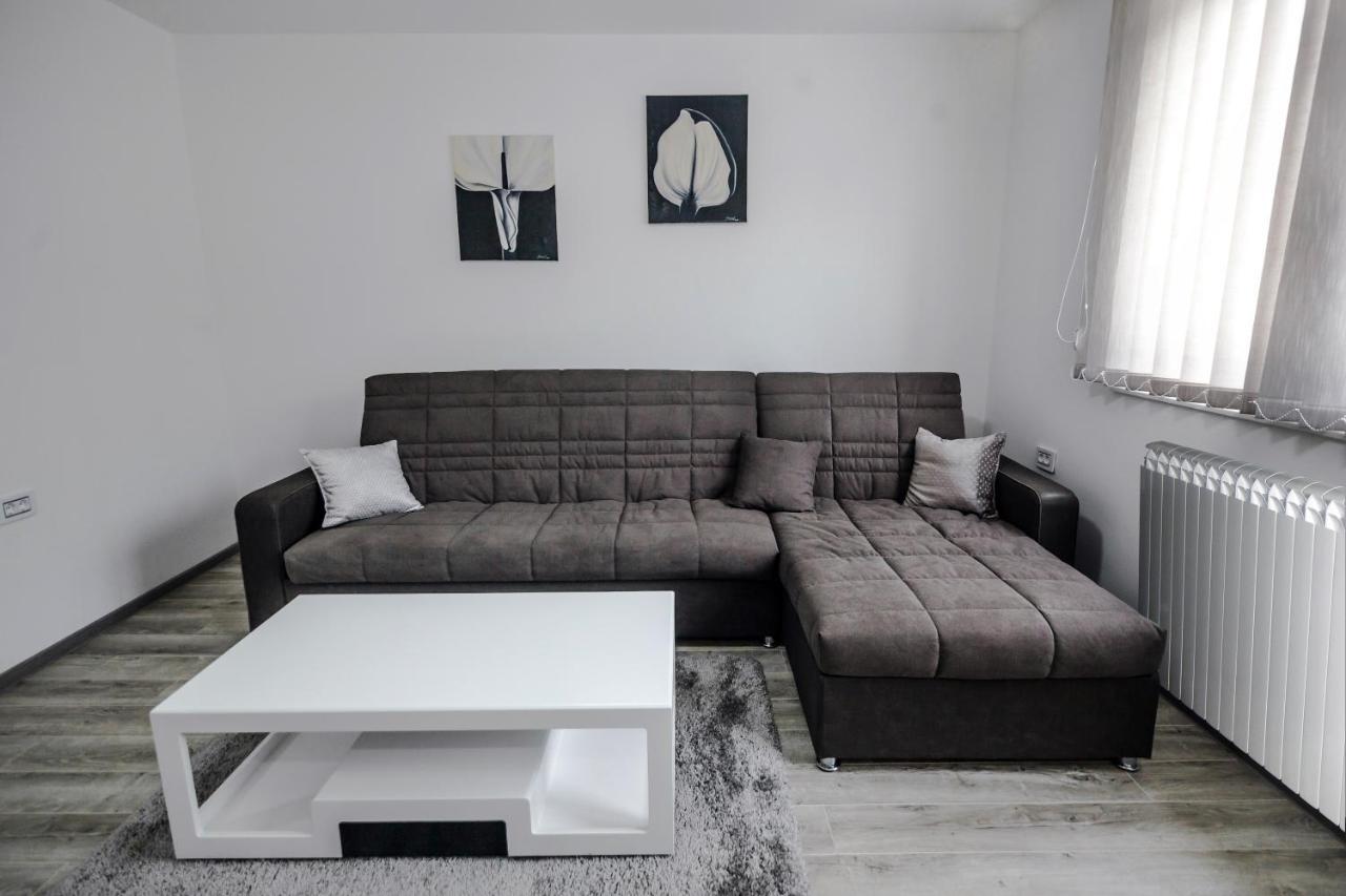 Kristal Apartmani Arandjelovac Exterior photo